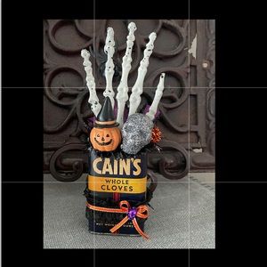 Halloween Decoration Handmade: Antique Cains Spice Can & vintage trinkets